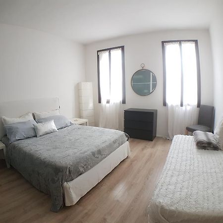 Ca Marta Apartment เวนิส ภายนอก รูปภาพ