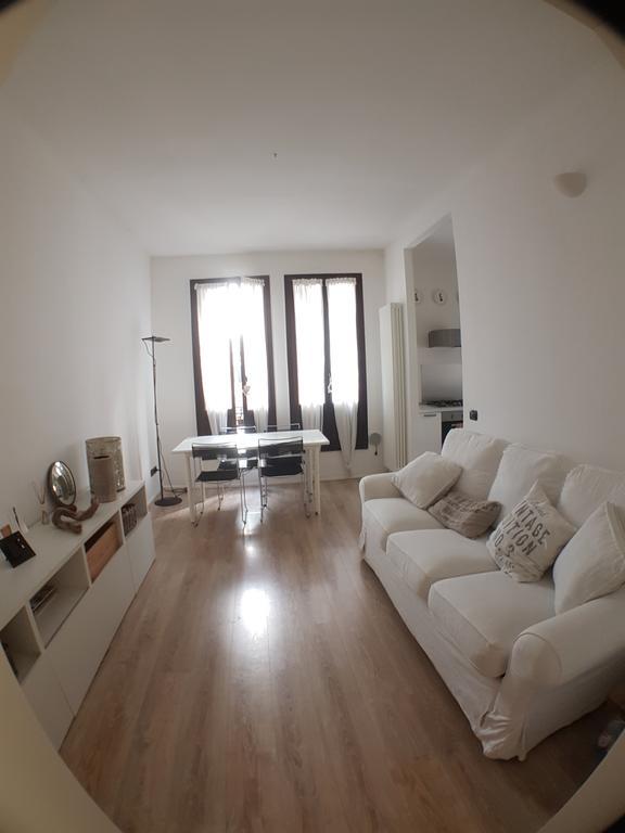 Ca Marta Apartment เวนิส ภายนอก รูปภาพ